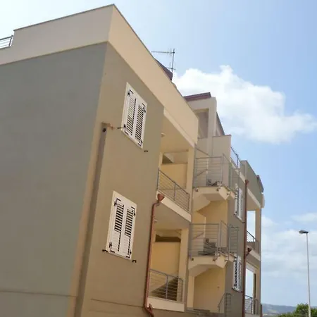 Attico Montelamarina