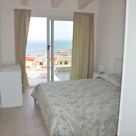 Apartment Attico Montelamarina