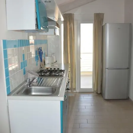 Attico Montelamarina Apartment *